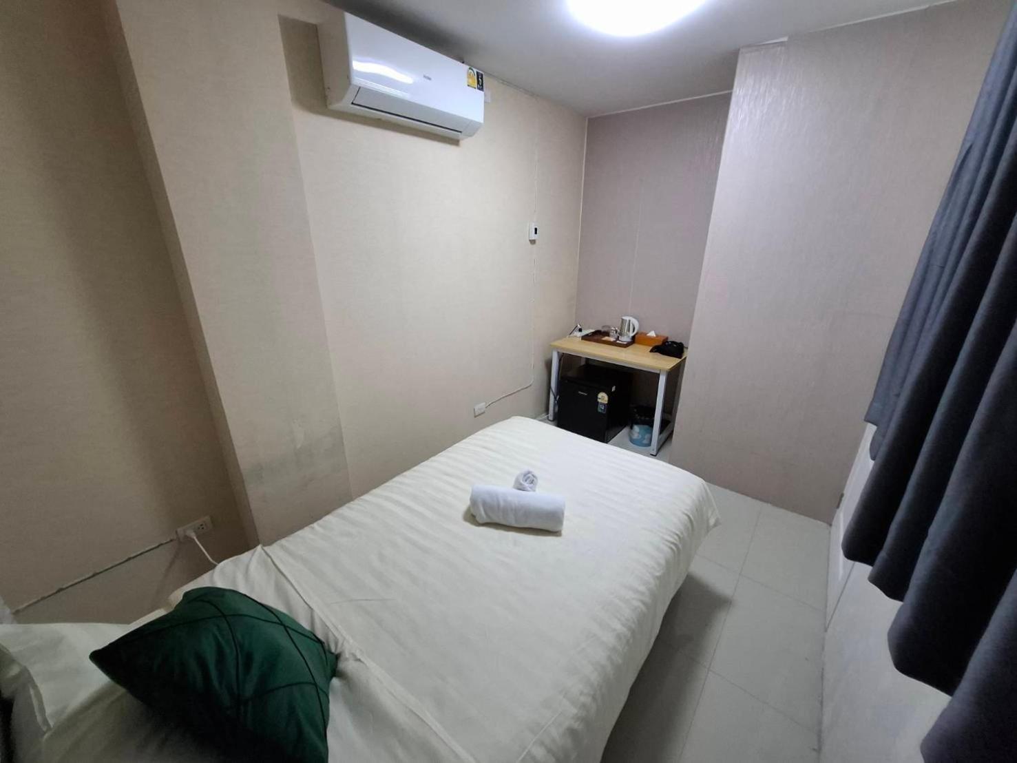 Khokeng Room Bangkok Buitenkant foto